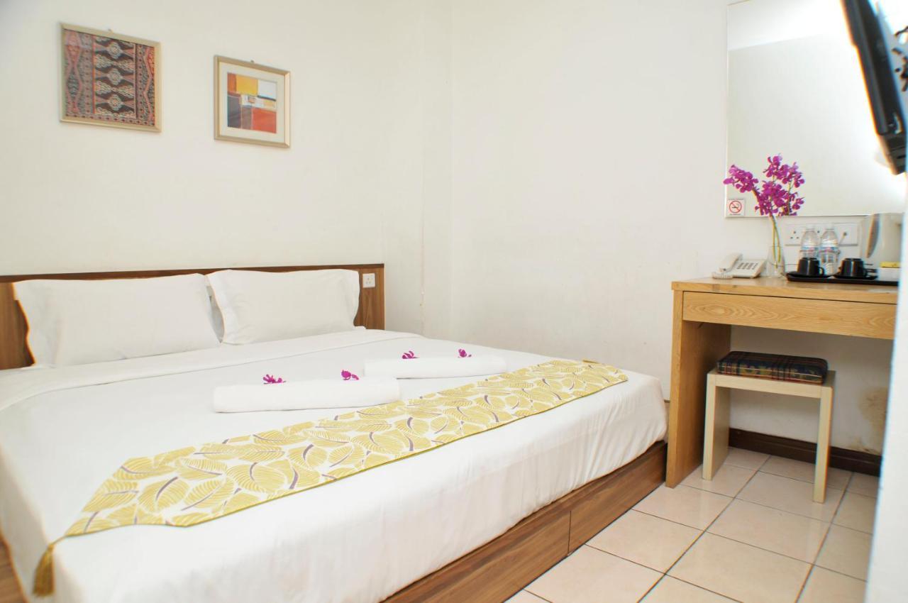 Promenade Service Apartment Kota Kinabalu Exterior photo