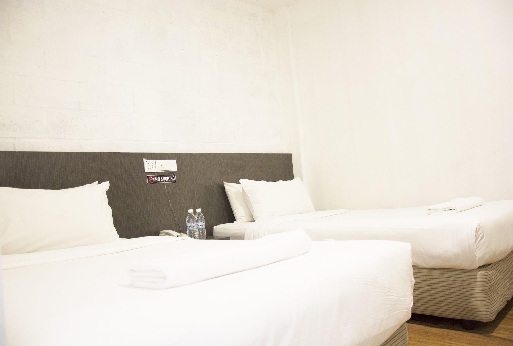 Promenade Service Apartment Kota Kinabalu Exterior photo