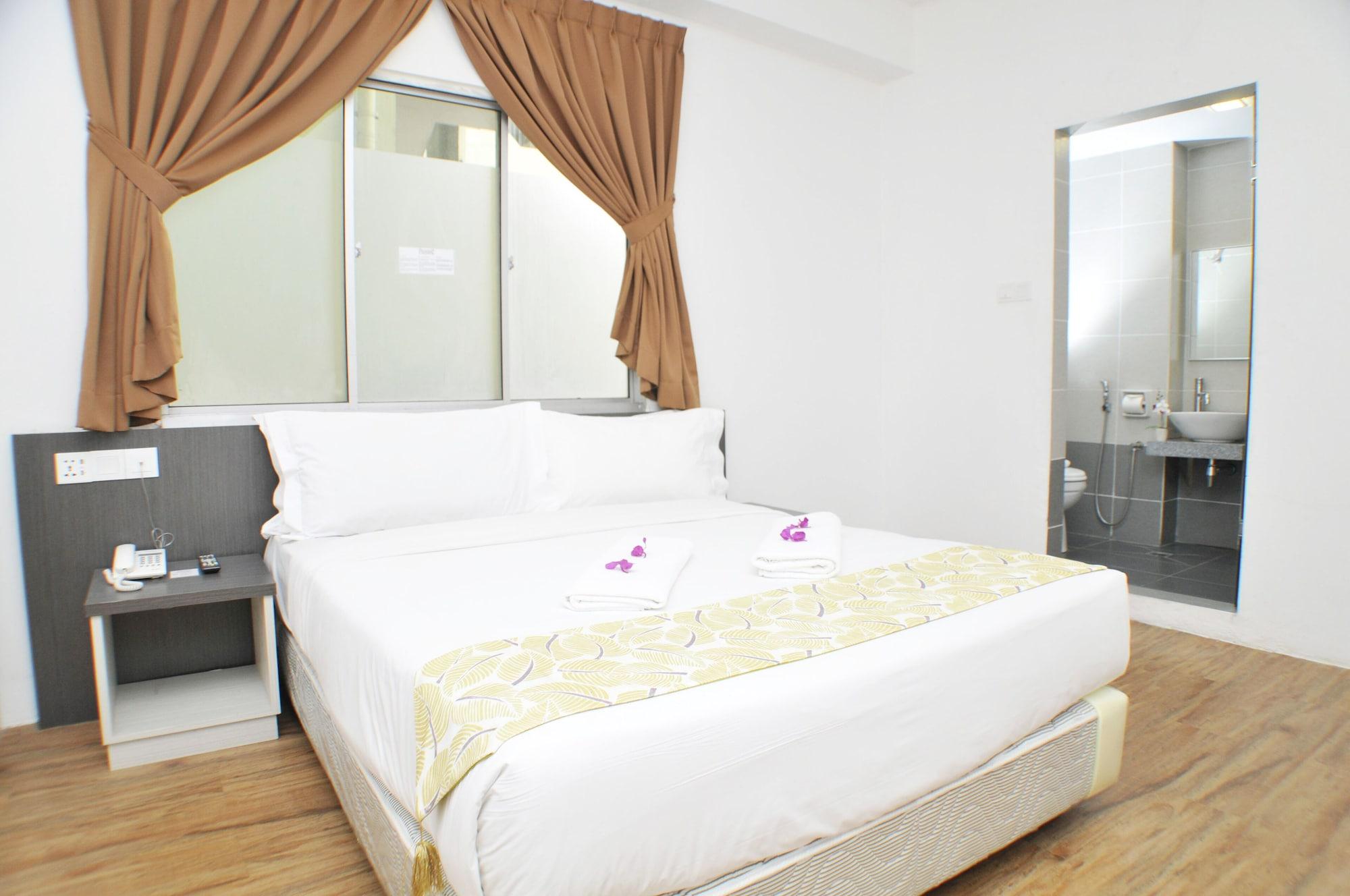 Promenade Service Apartment Kota Kinabalu Exterior photo